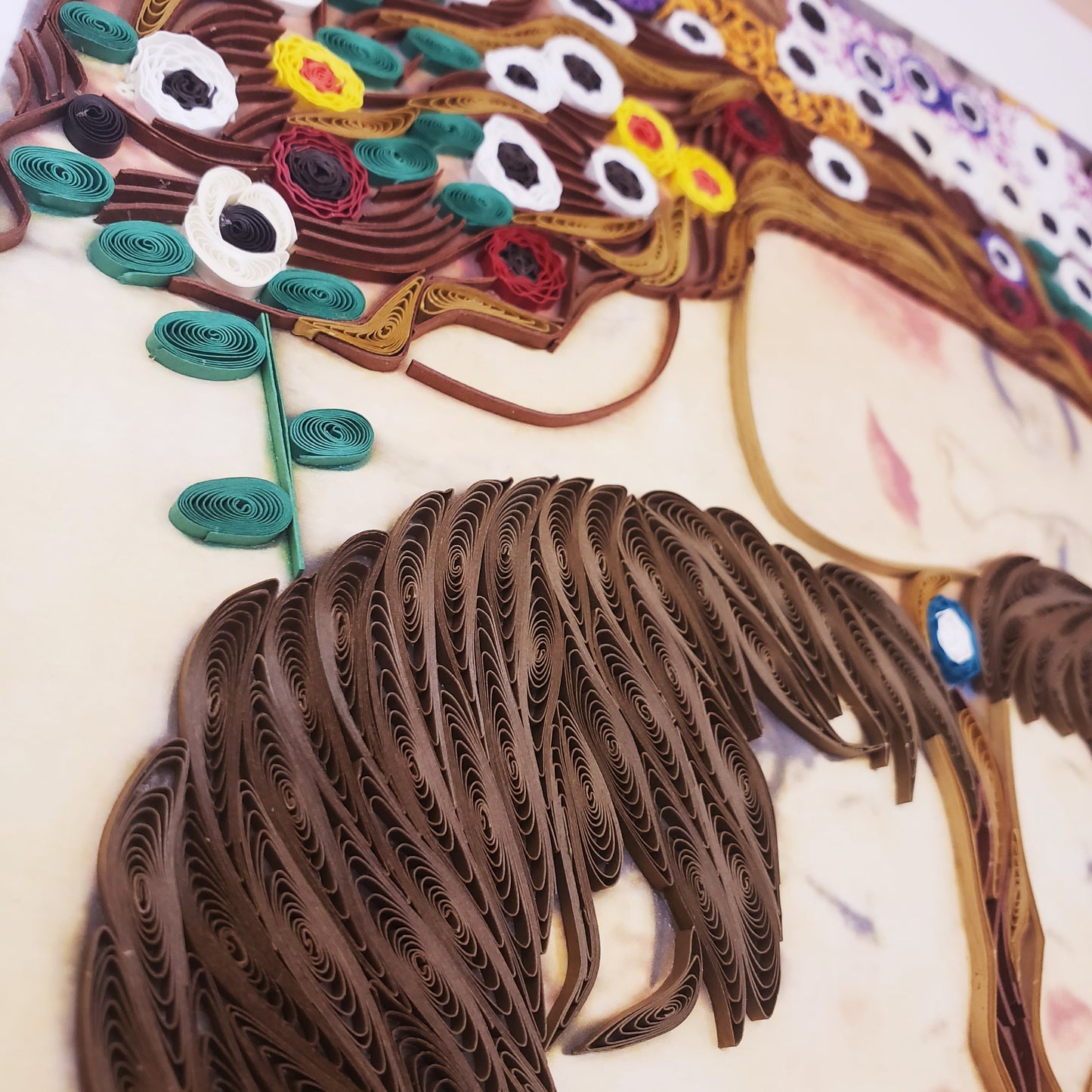 Quilled Art Wall Decor | Mother and Twins by Gustav Klimt | Handmade Quilled art