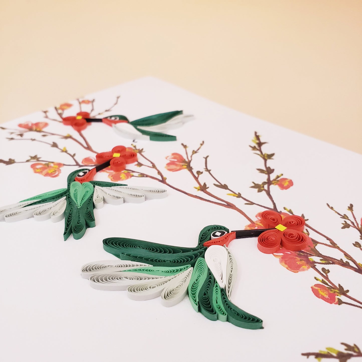 Nature-Inspired Quilled Greeting Card – Trio of Red-Throated Hummingbird with Blossoms
